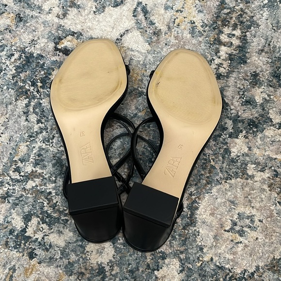 Zara black heels - Picture 4 of 4